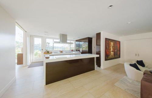 Beverly Hills Ultra Luxury Villa with Pool and Theatre - Foto 41