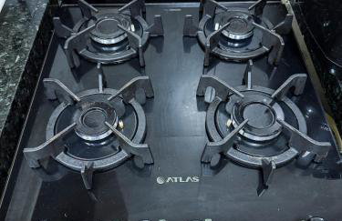 Apartamento novo próximo ao Aeroporto, Estádio Mangueirão, Shoppings, até 8 pessoas - Aceitamos cartão de crédito - Photo 26