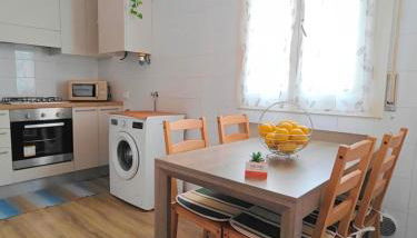 Free Parking - No Tourist Tax - Motor Valley - Foto 5