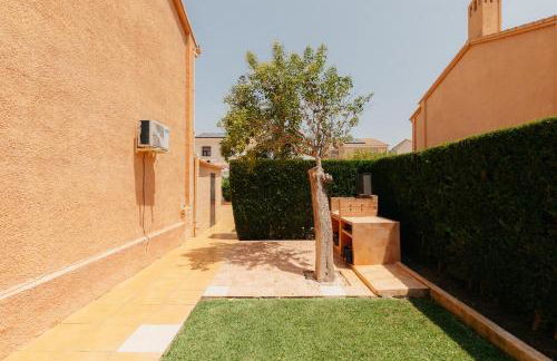 Charming brand-new loft with garden and pool - Foto 14