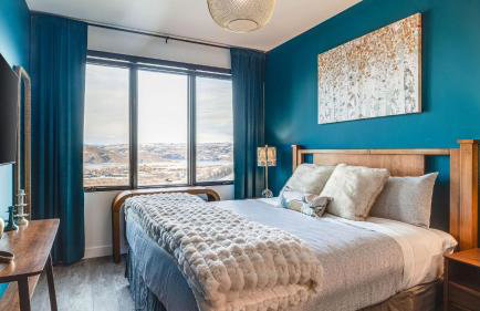 Jordanelle Sunrise Modern Condo, Gondola Access, Year-round Outdoor Fun - Photo 8