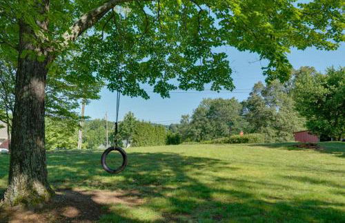 Relax By the Fire Family Gem with Porch in Afton! - Foto 28