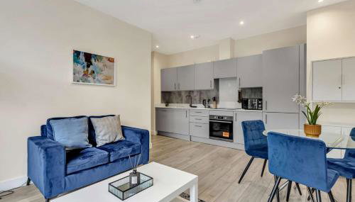 City Service Lets - Cheam Village 2 Bed Apartment with Free Parking - Great Transport Links - Foto 2
