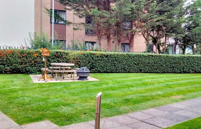 Rugby - Apartment - Sleeps 4 - Parking - Foto 27