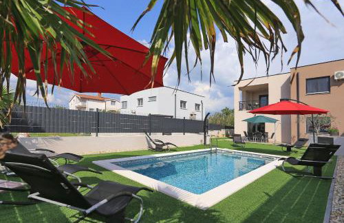 Villa Tri Palme with heated pool - Foto 26