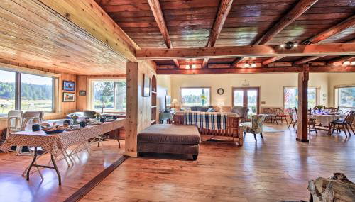 Family Home with Stunning River and Mountain View - Foto 3