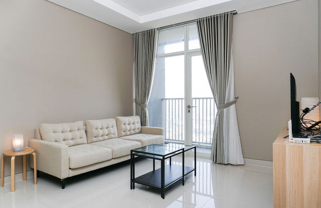 Best Location 2BR Ciputra International Apartment - Photo 35