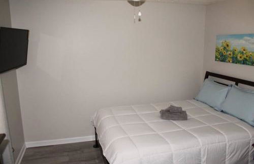 Cheerful 2-Bedroom, 2 bath with private parking - Foto 22