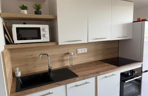 APPT T3 terrasse dans résidence bord de mer avec piscine - Foto 9