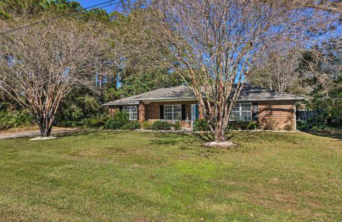 Sunshine State Escape 3 Mi to Navarre Beach! - Foto 25