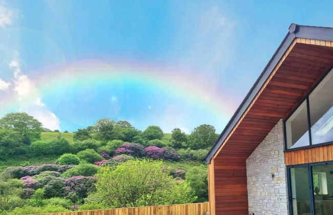 4 Bed Villa Sleeps 8 -private Terrace-free Parking - Foto 21