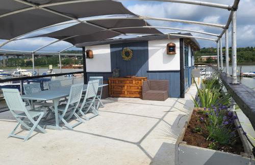 Inner Dowsing Lightship - Photo 6