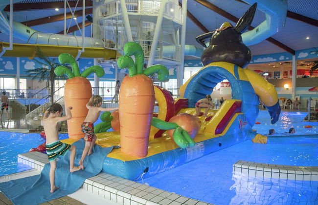 Bungalow Near Dutch Beaches & Nature Trails - Photo 9