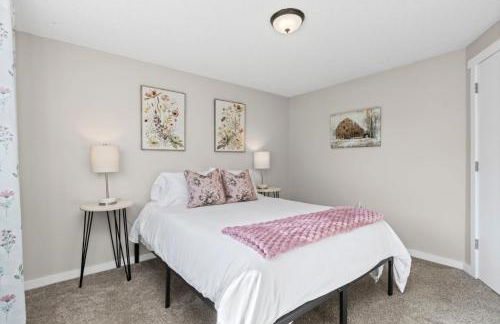 Chimney Park Retreat King Suite and Fenced Yard - Foto 21