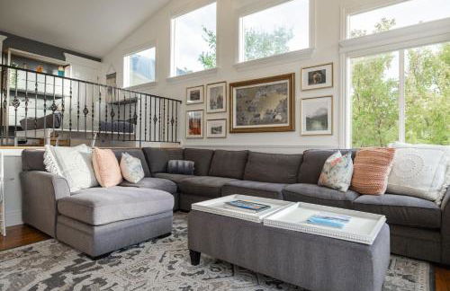 Within minutes to Ski Resorts and fireplace - Foto 3