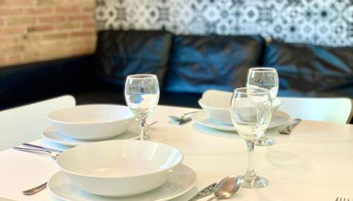 Charm Miró - Photo 2