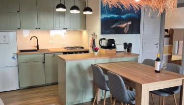 Sunset House - Photo 4