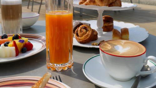 Laqua by the lake - Photo 3