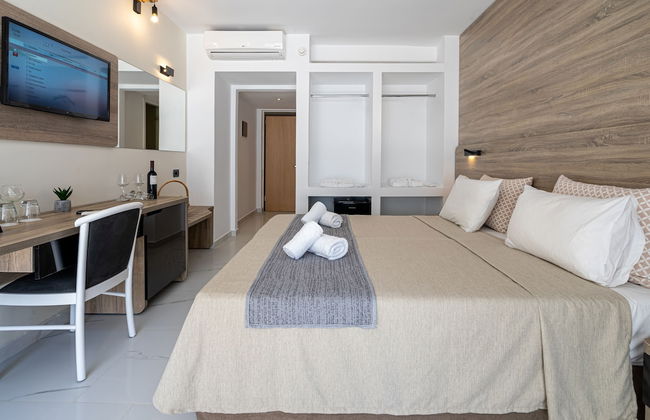 Castellum Suites - Photo 18