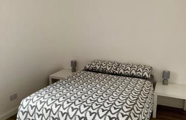 3 bedrooms house with free parking in a quiet area - Photo 33