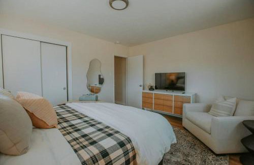 Casa Urbana-Close to Downtown-Hot Tub-Pet Friendly-No Pet Fees! - Foto 38