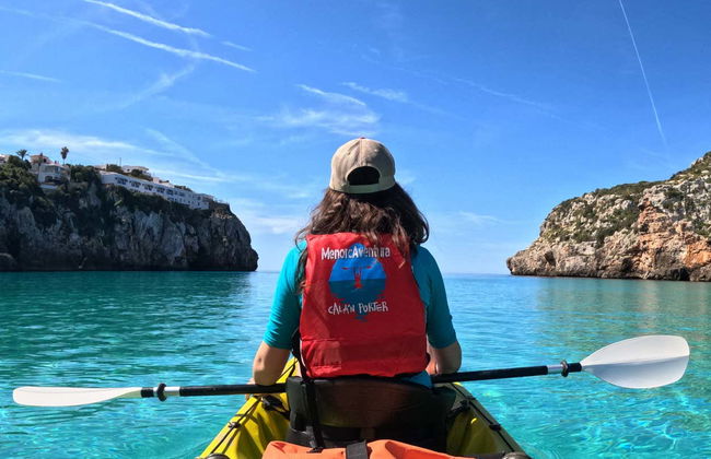 Tour en kayak por las cuevas de Cala en Porter - Foto 5