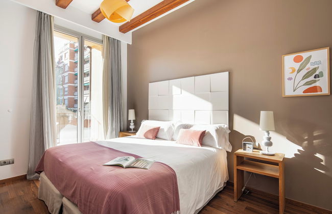 Aspasios Market Balconies - Photo 7