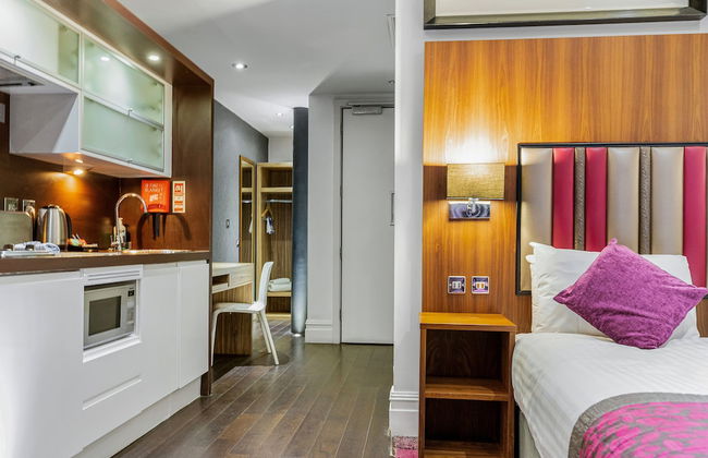 Roomzzz Manchester City - Foto 13