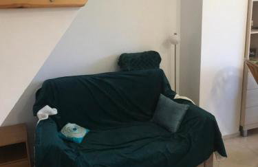 Charming Countryside Apartments - Photo 37