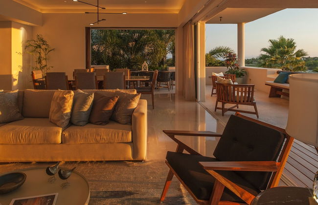 El Encanto exclusive condo private pool - Photo 45