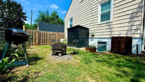 Cozy & Comfy Bright 3 Bedroom Home - Foto 3, Garden