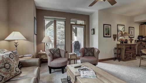 2Br- Arrowhead Village- Great Location And Gorgeous Condo Condo - Foto 3