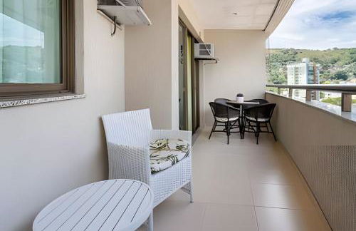 Suite, 2quartos, cozinha completa, varandão, 2 vagas de garagem - Foto 18