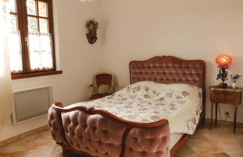 3 Bedroom Stunning Home In Gordes - Photo 28