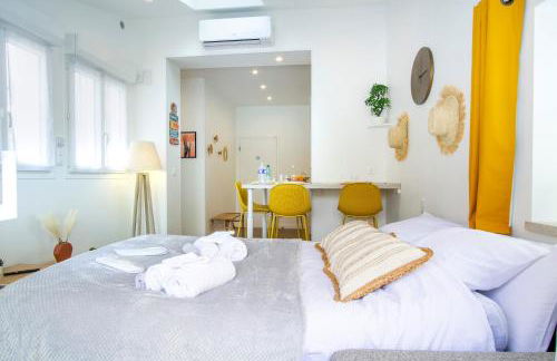 Soleil d'Été - Netflix & Wifi - Balcon - Climatisation - Parking Gratuit - check-in 24H24 - Emplacement Vélos - GoodMarning - Foto 10