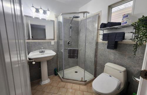 Lower Chelsea Lookout- On Water by Beach & Boards! - Foto 55