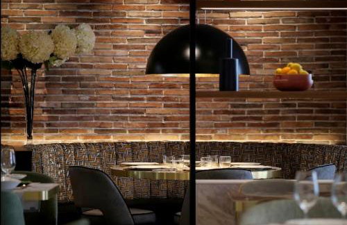 Exclusive quietness in the heart of Madrid with Public Parking, Breakfast, 2 bathrooms - Foto 69