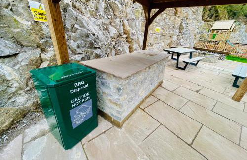 Rock Mill - Luxury 1 Bedroom Apartment 14 with Private Balcony - Foto 27