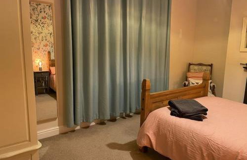 Gloucester Rd 2 mins away - Fab, new, trendy house - Foto 18