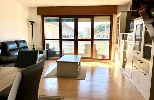 Acogedor dúplex en urbanización con piscina en Ajo - Foto 8