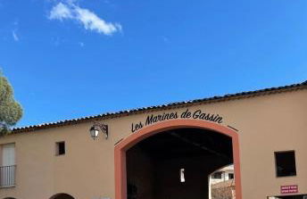 Refait à neuf Standing bord de plage et piscine Proche de St Trop - Foto 42