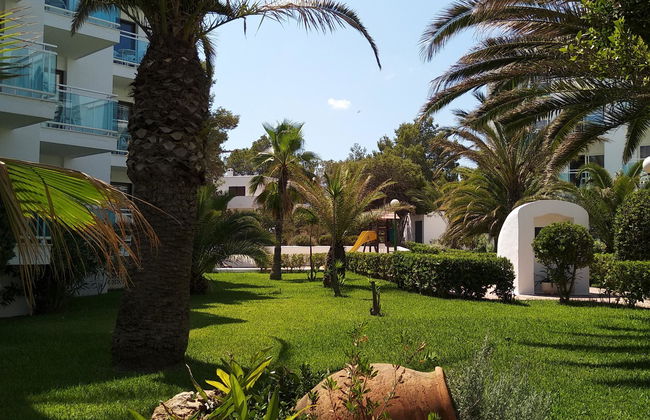 Aparthotel Nereida - Photo 28