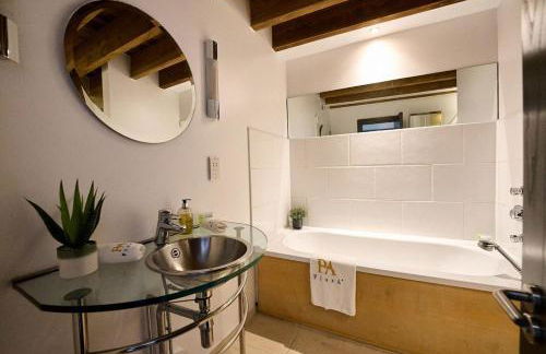 Canary Wharf Spacious 1 Bed Flat - Foto 6