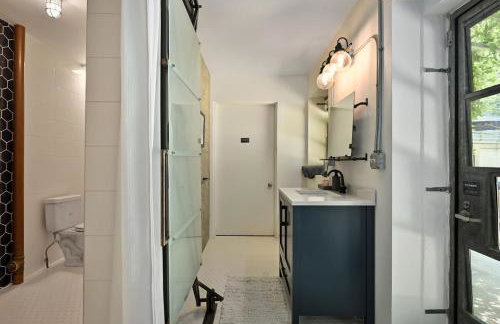 The Architect's Modern Castle - Photo 59