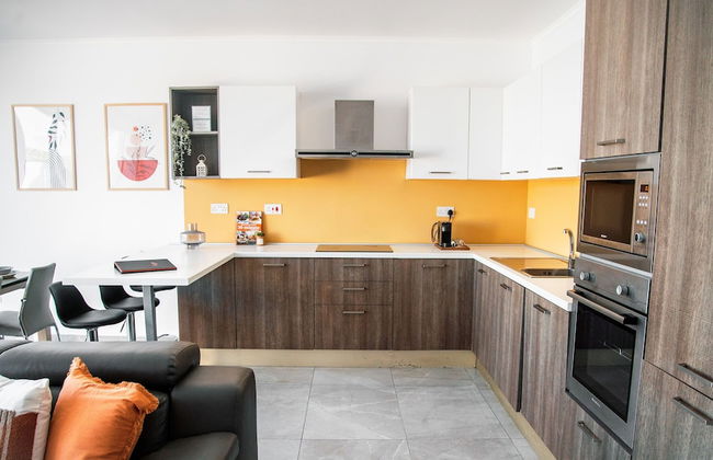 Seafront Penthouse With Unobstructed Sea Views - Photo 27