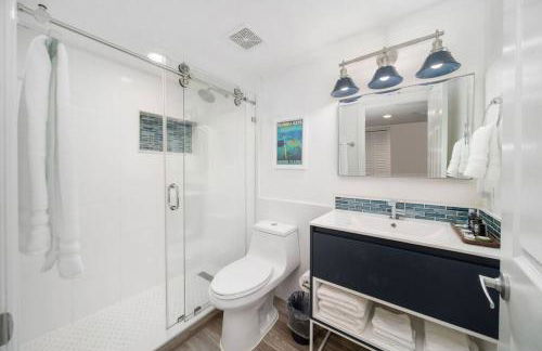 Vacay Vibes-2 Pools, Pickleball, Coffee Bar, 2 Jacuzzis, Food Truck - Foto 78