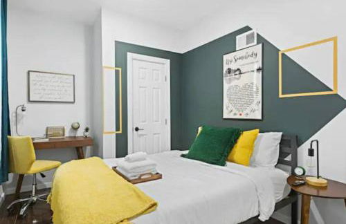 W3S - Large 7br 3bath - Sleeps 20 - 3 Living rooms - Yard and Deck - Foto 22