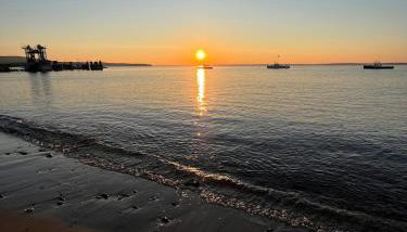 Eco-friendly studio - ocean views, close to beach - Foto 3