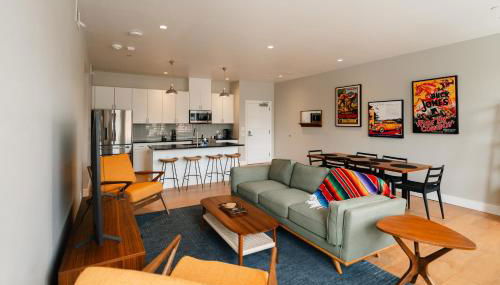 Western 1924 Luxury Lofts - Photo 4, Garden view