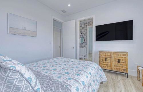 Casa Playa- Luxury Pool Home, 36' Dock - Foto 28